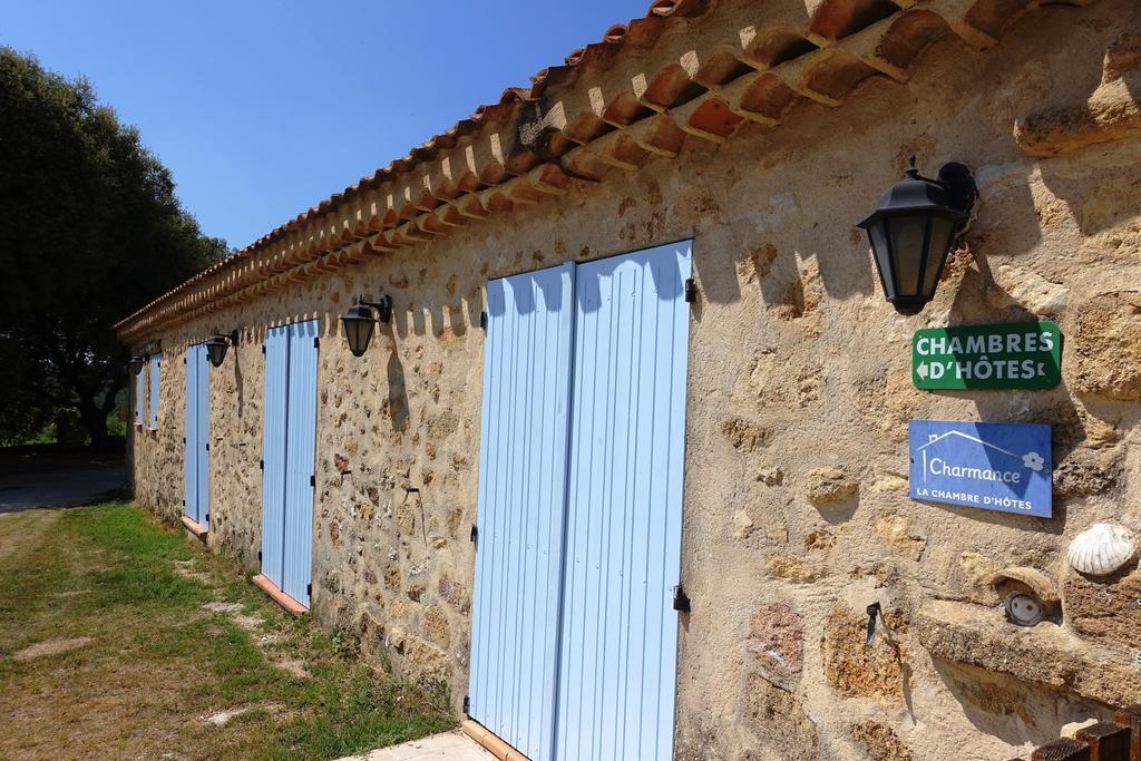 Bed and Breakfast Le Grand Saint Paul Rognes Exterior foto